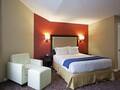 Holiday Inn Express Hotel And Suites Boston Garden photo 8