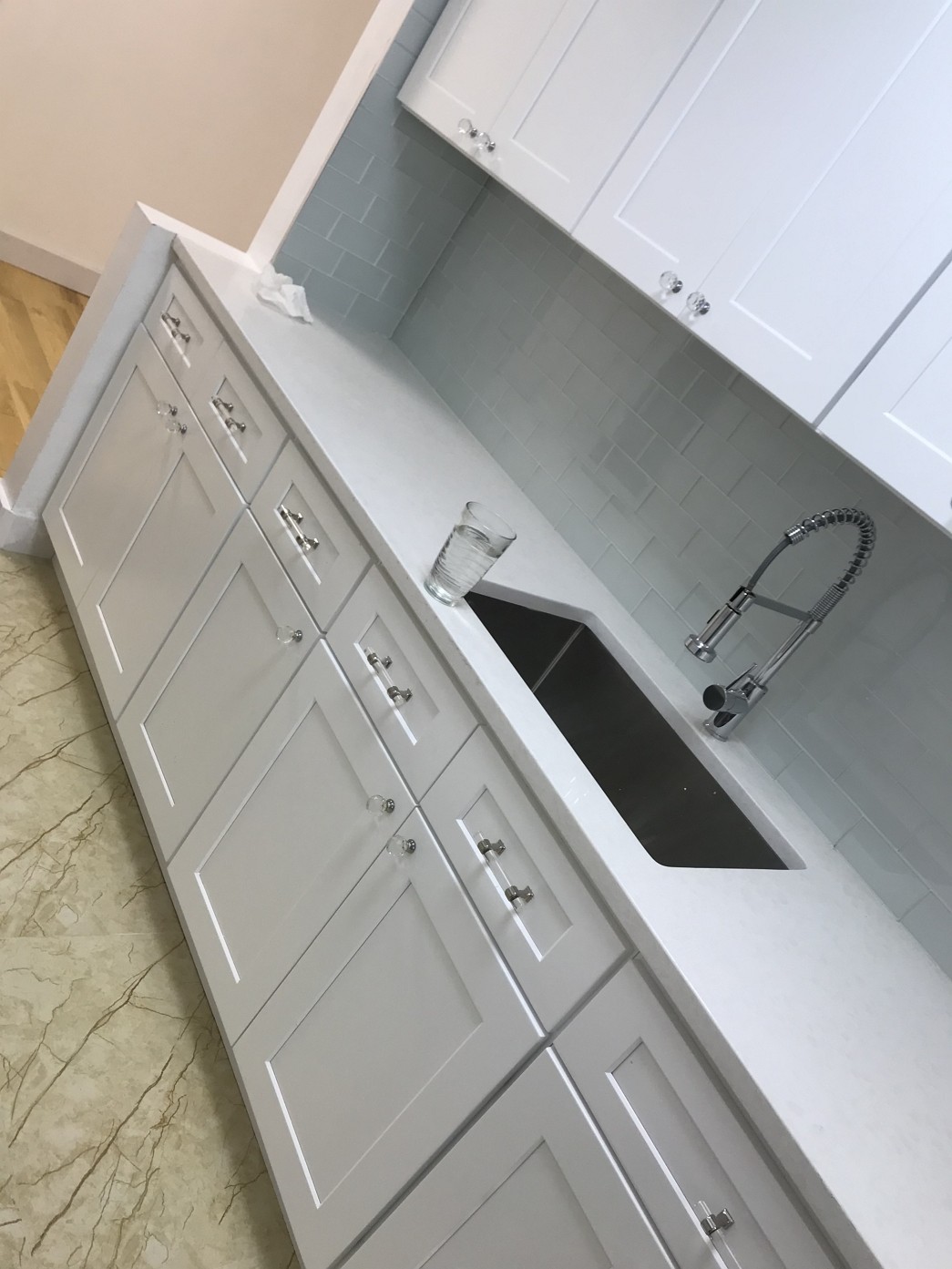 纽约丽华装修公司 纽约木工装修师傅|厨房浴室翻新|橱柜安装|木地板安装专家 免费上门估价 photo 3