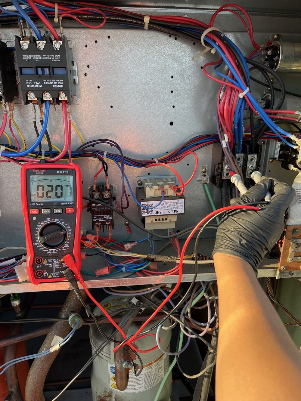 安装维修中央和分体空调 photo 7