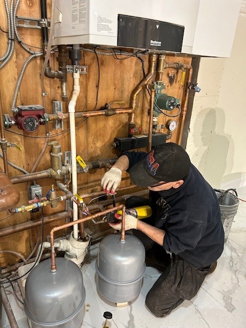 美东管道维修 疏通下水管， 通渠排水管道 为家庭和商业客户提供优质服务 photo 4