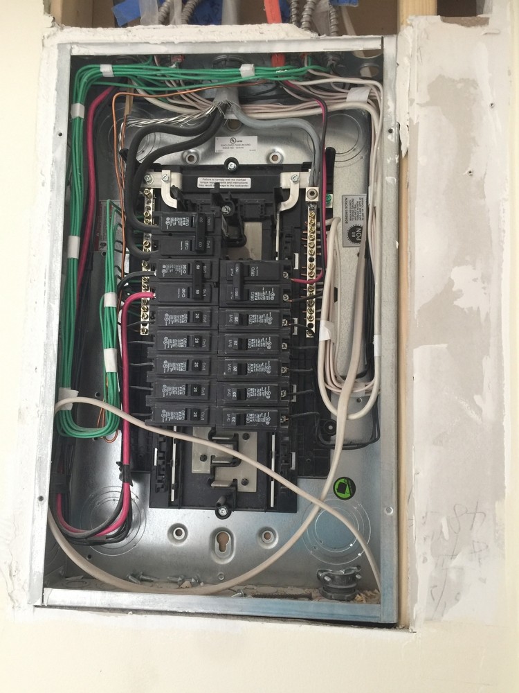 承接电工维修，住宅房屋装修，厨房浴室装修，庭院拼花地砖 photo 3