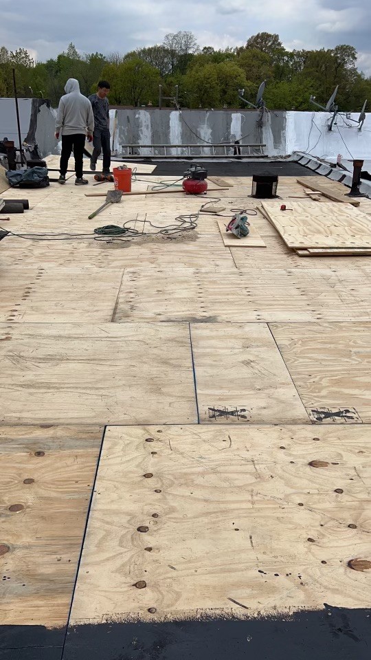 长岛屋顶公司维修屋顶瓦片 photo 6