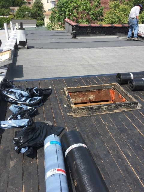 专业屋顶翻新维修 - 联系 HK Builders Corp 林师傅 photo 4