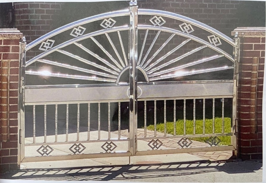 铁艺门窗 资深纽约门窗安装公司 专精铁艺门窗护栏、雨篷楼梯扶手 photo 1