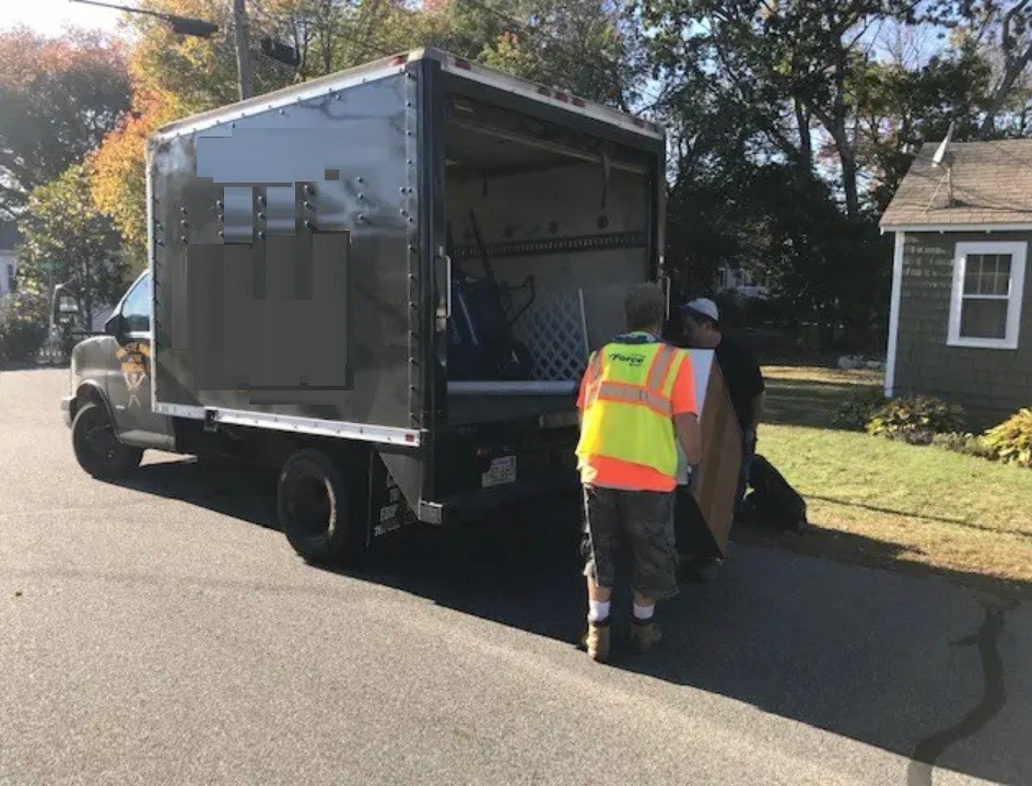 纽约装修群推荐 建筑垃圾清理和运输服务 商业废料和垃圾清理 家庭垃圾清运服务 免费估价 photo 3