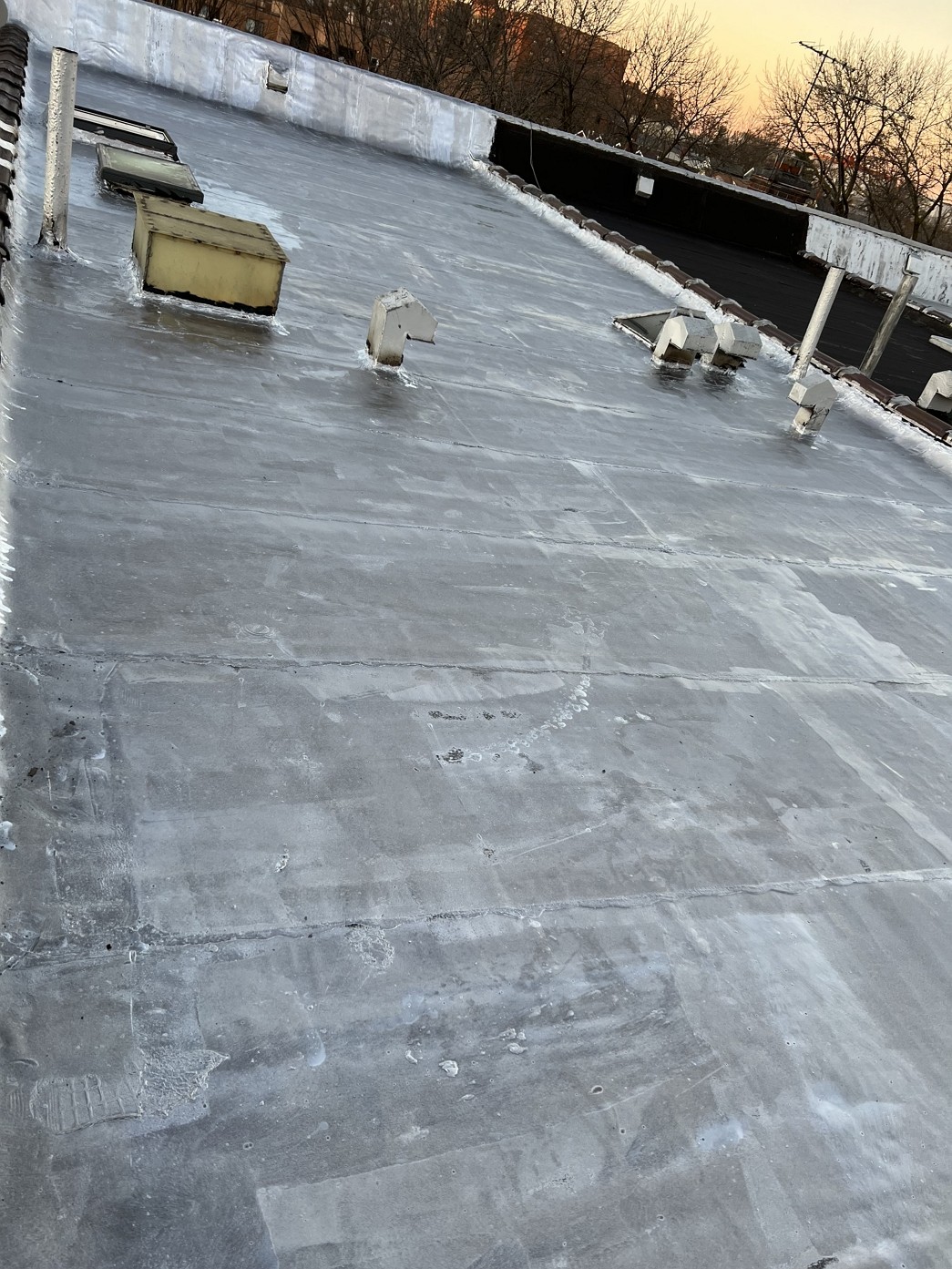 庭院改造，屋顶维修，天窗漏水维修，庭院围栏，水泥车道，铺设地砖 图片 4