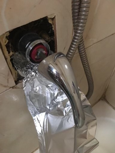 专业紧急通管，水喉水管，煤气急修，疏通管道堵塞，持牌上门， 日夜服务！ 图片 3