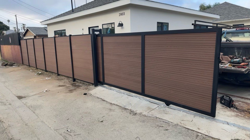 天鼎铁艺制作 – 室内外铁艺门窗安装、围栏护栏、楼梯、防盗门窗、铁艺电动大门 图片 5