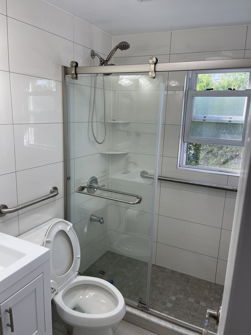 南通德胜装修 华人装修师傅有30年装修经验 技术全面 店铺装修 厨房卫生间装修 木工水电  免费咨询 图片 10