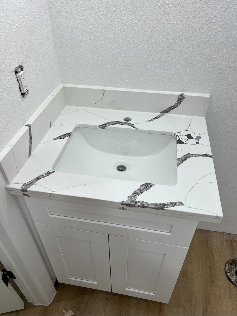 扬州装修张师傅做工精湛：亚特兰大廚房卫浴装修，磁磚地板，水泥車道，包工包點！免費估價 室内外装修 photo 5