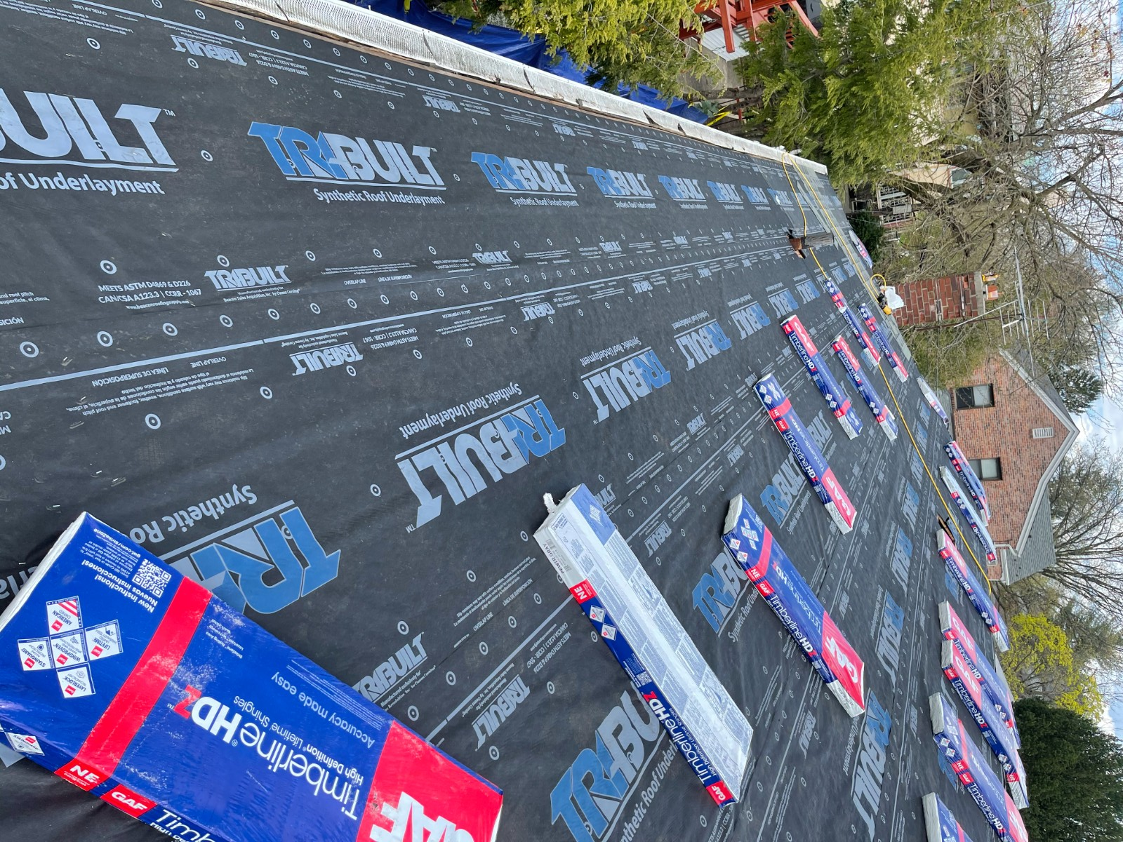 Galaxy Roofing Inc-屋顶维修公司●换新屋顶●维修屋顶●沥青瓦橡胶等各种材料屋顶●15年保用期 photo 6