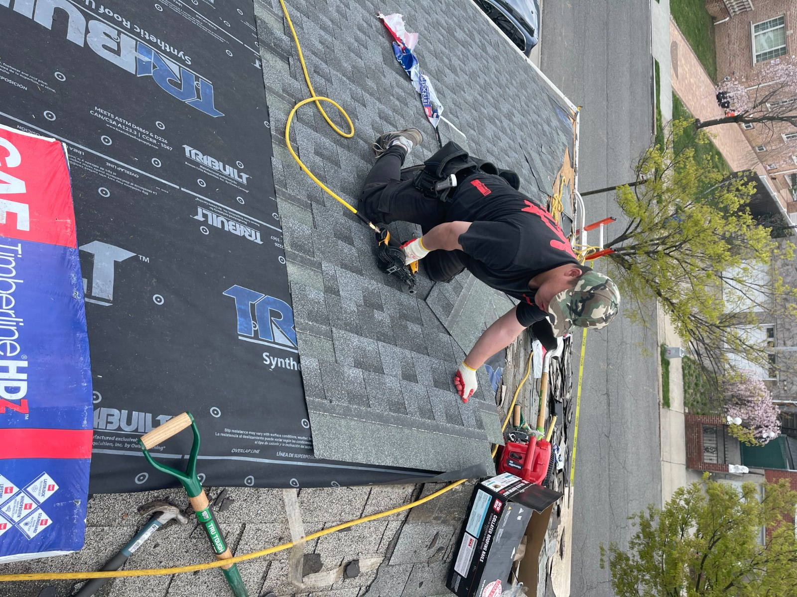 Galaxy Roofing Inc-屋顶维修公司●换新屋顶●维修屋顶●沥青瓦橡胶等各种材料屋顶●15年保用期 photo 5