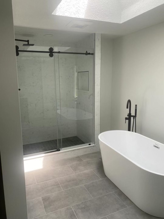 华人装修公司20年诚信室内装修经验，大理石贴面，厨房浴室水电木工，油漆粉刷，庭院装修 图片 8