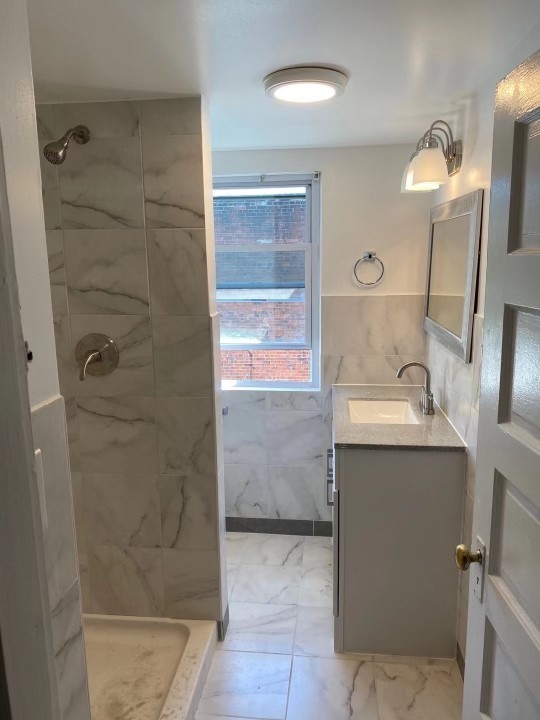 华人装修公司20年诚信室内装修经验，大理石贴面，厨房浴室水电木工，油漆粉刷，庭院装修 图片 3