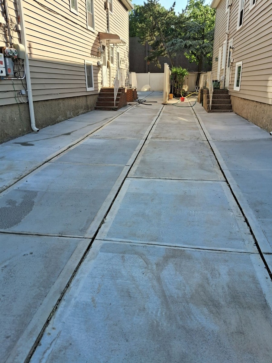 专业泥水-仲师傅精专水泥车道 图片 3