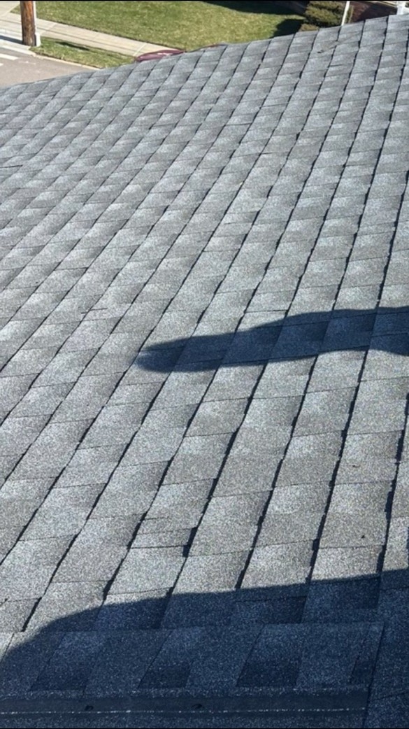 华新屋顶公司承接各类屋顶维修，屋顶翻新，沥青瓦，石板瓦等屋顶维修，斜顶平顶专业防水处理 图片 4