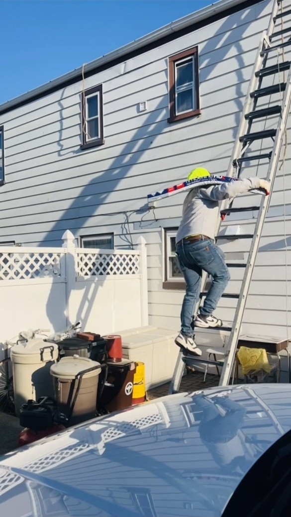 华新屋顶公司承接各类屋顶维修，屋顶翻新，沥青瓦，石板瓦等屋顶维修，斜顶平顶专业防水处理 图片 3