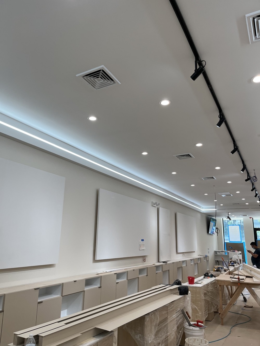 专业室内屋顶吊层造型 专业墙壁造型 免费估价 图片 5