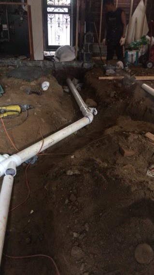 实达水管維修公司承接通修水管,水管維修,专业修理水管并疏通下水道,包通水管,急修漏水,修换热水炉 图片 4