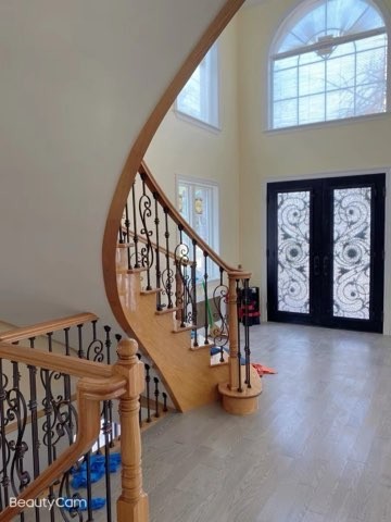 旭日门窗公司提供专业门窗安装换新服务 photo 2