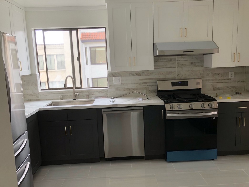 旧金山专业房屋装修，华人装修师傅擅长内外装修，厨房卫生间，炉灶安装通电，免费上门估价 找李师傅 图片 1