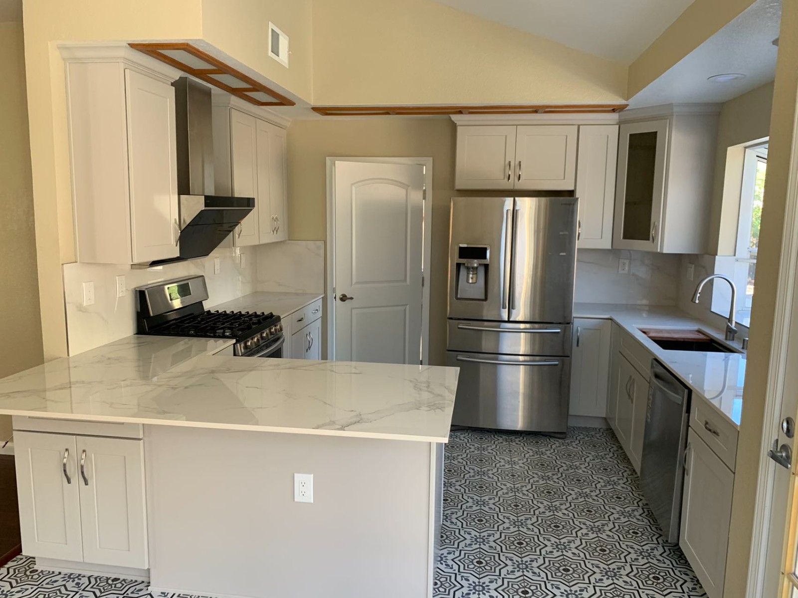 永盛装修/油漆 免费上门估价!510-387-1740 图片 9