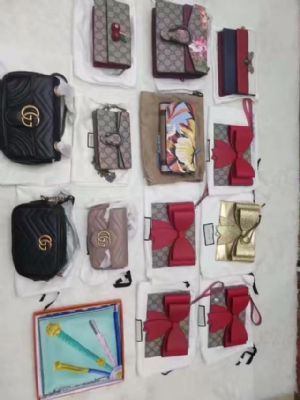 美国至香港到大陆各类物品包税清关运输服务。 图片 2