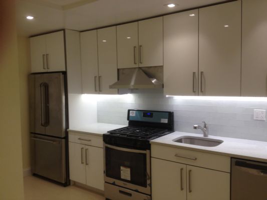 承接家庭住宅，商业店铺/餐馆装修，500万保险，开工纸资质，厨房浴室，土木水电，承接大小工程 photo 5