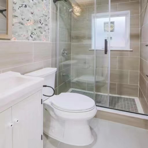 承接浴室装修，厨房装修，专业室内装修，地下室翻新等项目 photo 4