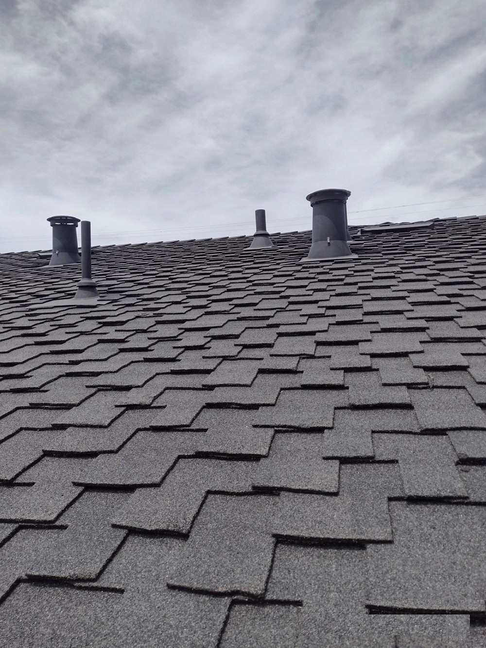 旧金山湾区屋顶和建筑装修公司  安装各类形状的屋顶 图片 5