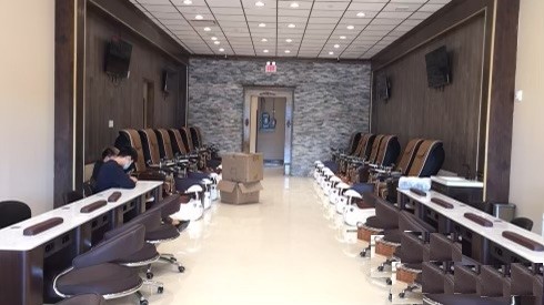 专业装修师傅，商业装修，指甲店装修，大楼装修，精专装修 photo 2