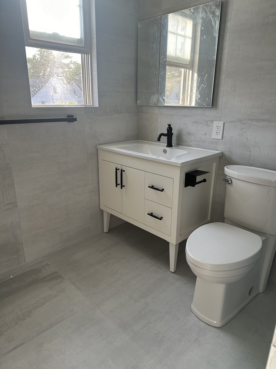 皇后区装修师傅-为纽约住宅店铺做室内外装修，厨房浴室/门窗地板/铺砖砌墙/水泥车道 photo 8