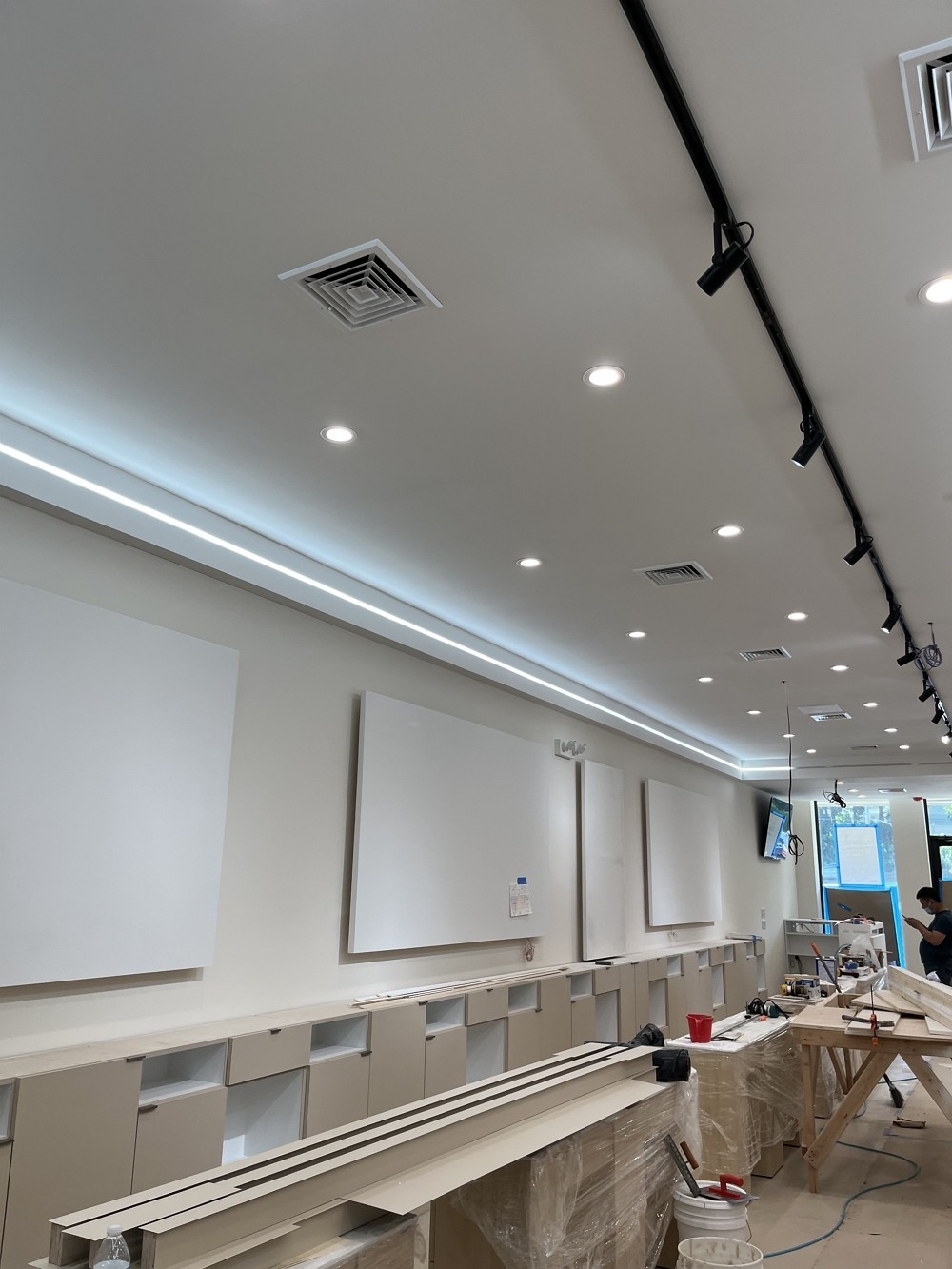 业造型屋顶，房間和墻壁，室内屋顶吊层造型 免费估价 photo 3