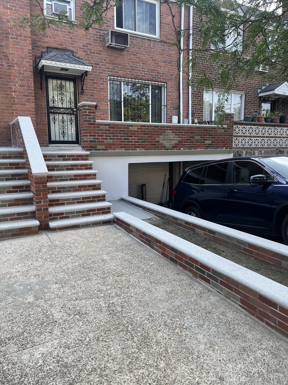 纽约专业砍树公司，砍树修枝，刨除树根，草坪围栏，砖石铺路，水泥车道，外墙维修，清理垃圾 photo 6