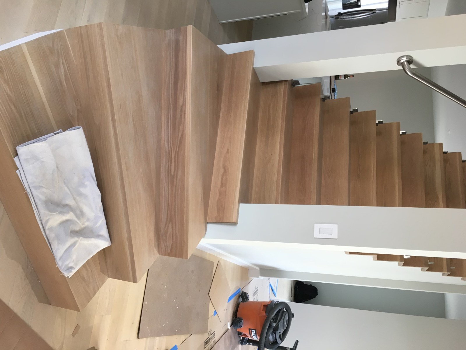 长岛房屋装修-住宅店铺装修找创高装修公司高师傅，精专室内外装修装潢，精细木工，水电水泥，可靠诚信 photo 1