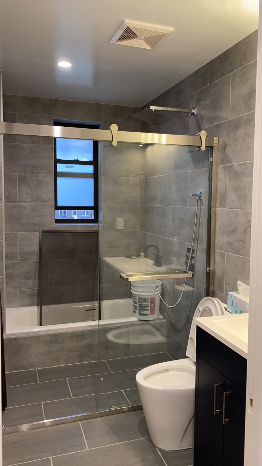 张师傅装修 免费估价 超过20年的装修经验 WA 华盛顿州地区装修公司-装修师傅 图片 1