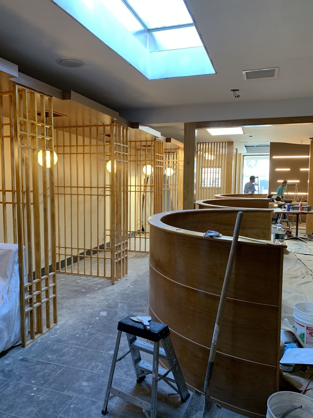 腾龙装修公司专业住宅公寓和店铺装修，加建改建，30年建筑装修经验，厨房浴卫，新建改建 图片 1