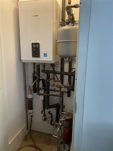 华雄冷暖专营各类冷暖设备安装维修 精通爐灶熱水爐 免费估价 CT photo 5