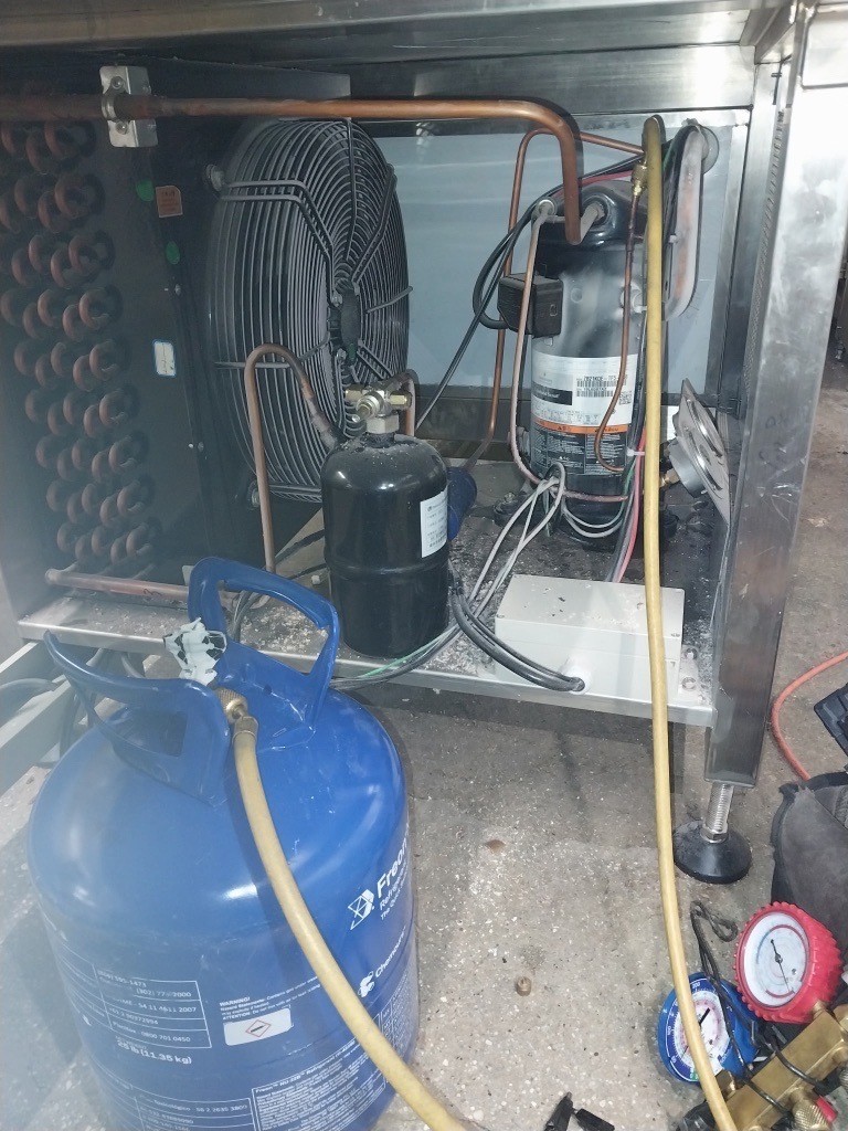 中央空调冷暖气维修安装联系永力冷暖公司,专精维修冷气机/暖气炉/热水炉,冰库/冰箱/码柜/冻库 photo 5