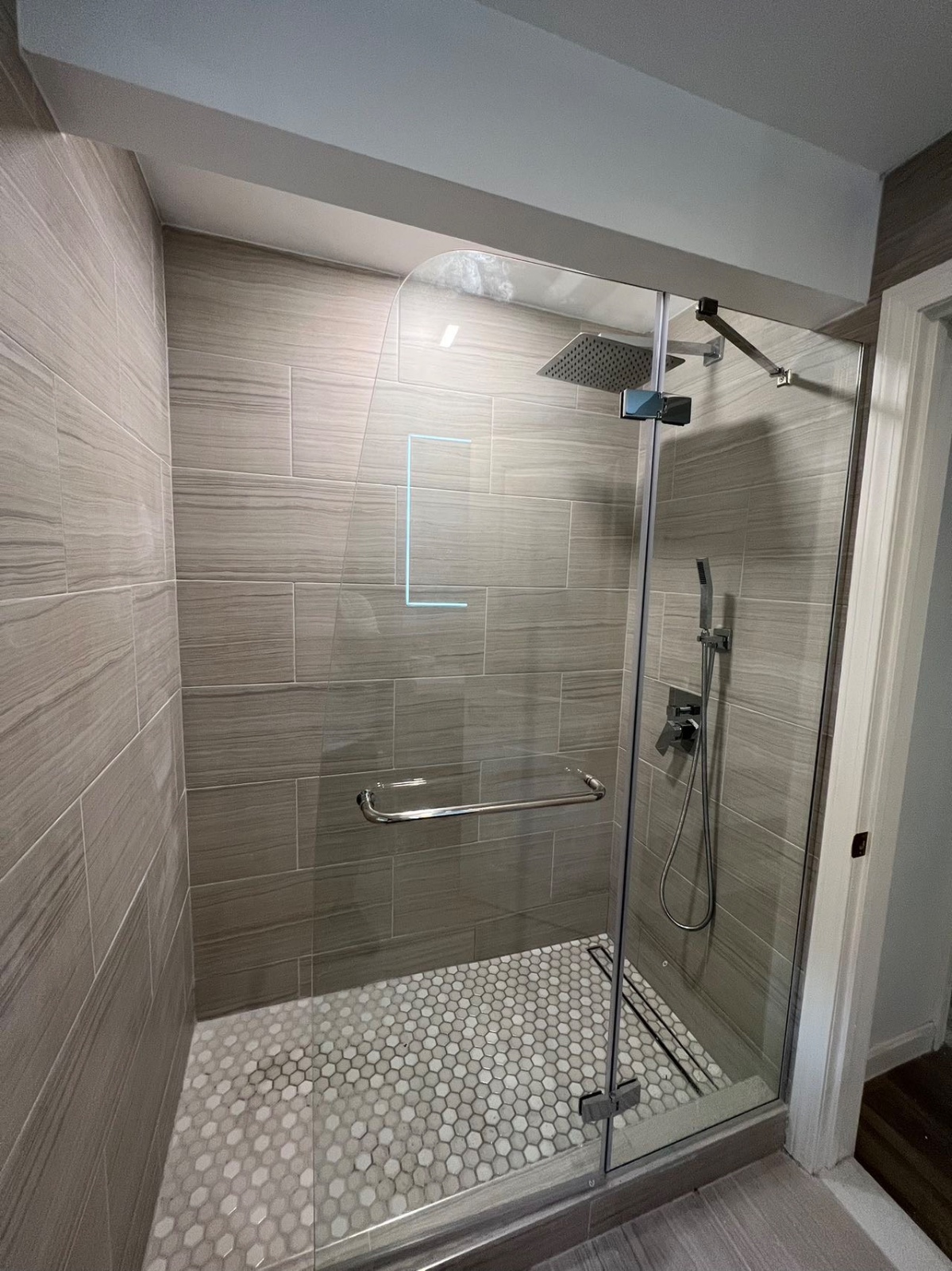 宏发内外装修 FL 图片 2