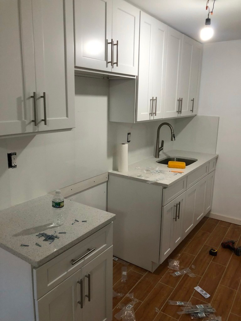 热情诚恳 精致房屋室内装修，多年施工经验，工艺精细，住宅装修改建，有保险，价格优惠，免费估价 photo 2