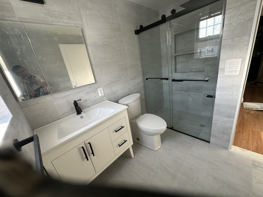 纽约装修公司提供NY布朗士室内外装修：厨房浴室，门窗地板，铺砖砌墙 photo 6