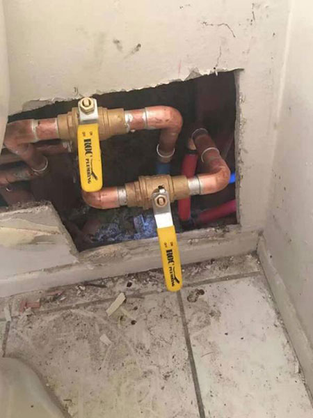 專修水管漏水‧屋頂修漏‧免費估價─PETER曹 图片 1