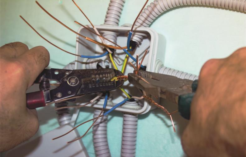 翱翔水電工程公司 图片 4