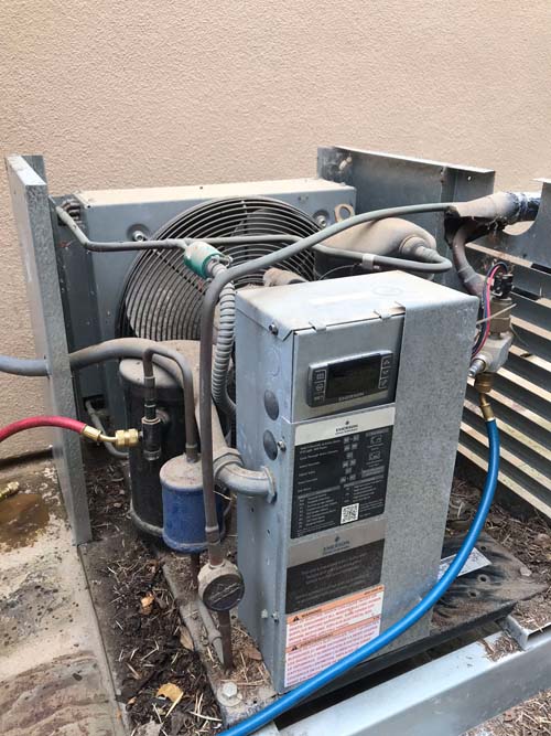 小牛冷暖空調維修 图片 1