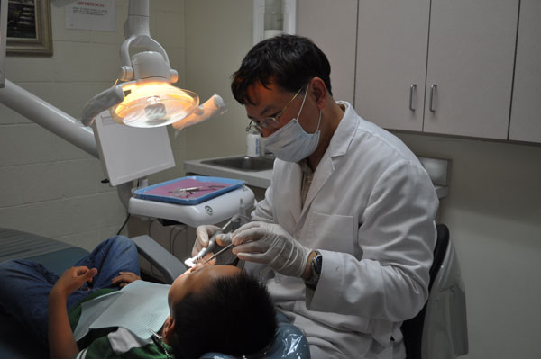 賀昌湘專科博士─美治牙周病植牙中心 图片 5