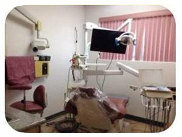 張初牙醫師 图片 2