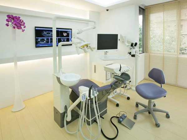 梁家豪牙科根管治療專科 图片 2