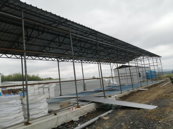 金誠信捲簾門‧彩鋼瓦服務站 图片 6