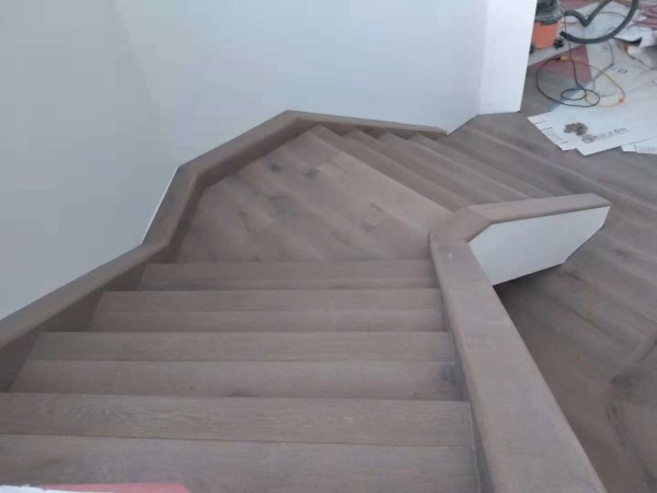 至尊地板櫥櫃總匯 图片 4